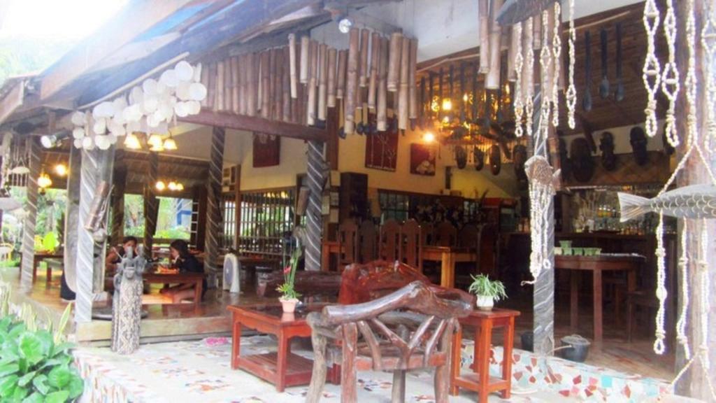 The Lotus Garden Bed & Breakfast Puerto Princesa Екстериор снимка