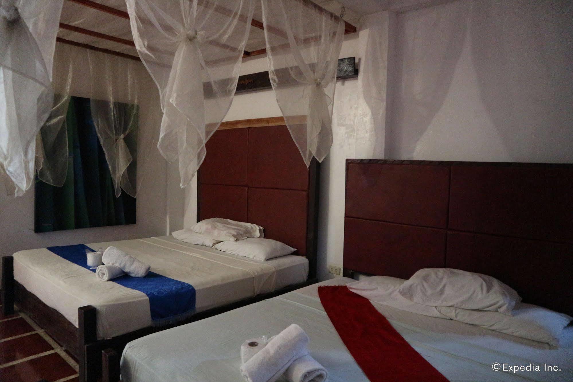 The Lotus Garden Bed & Breakfast Puerto Princesa Екстериор снимка